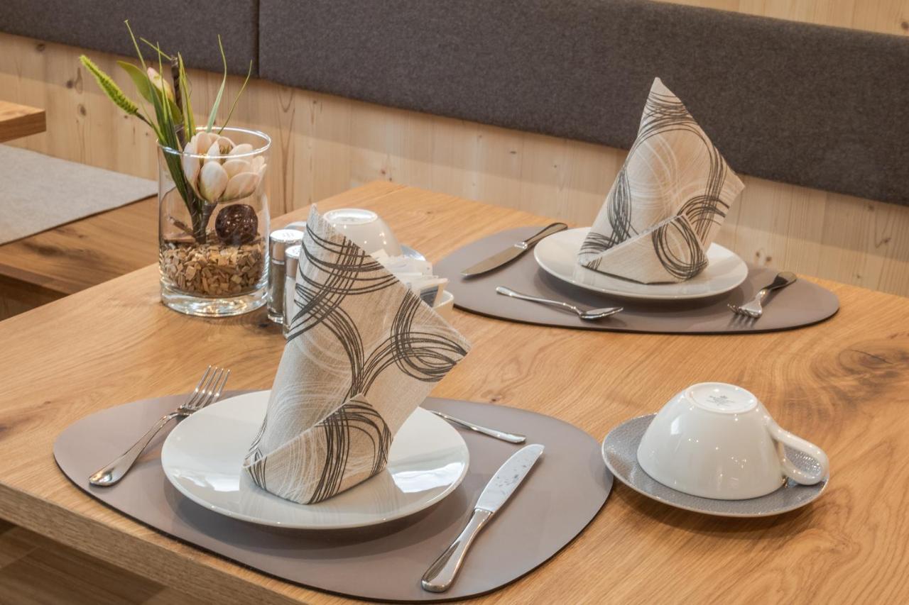 Crep Sella Hotel โคลฟอสโก ภายนอก รูปภาพ