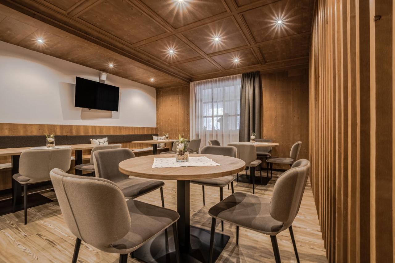 Crep Sella Hotel โคลฟอสโก ภายนอก รูปภาพ