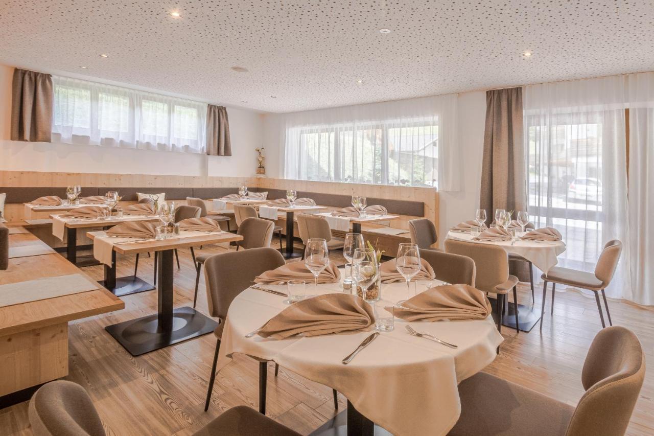 Crep Sella Hotel โคลฟอสโก ภายนอก รูปภาพ